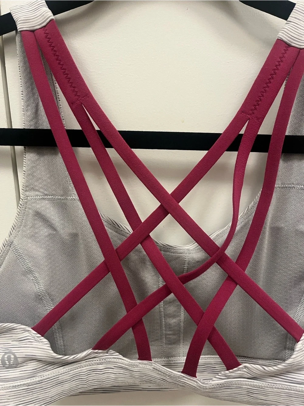 Lululemon free to be serene sports bra